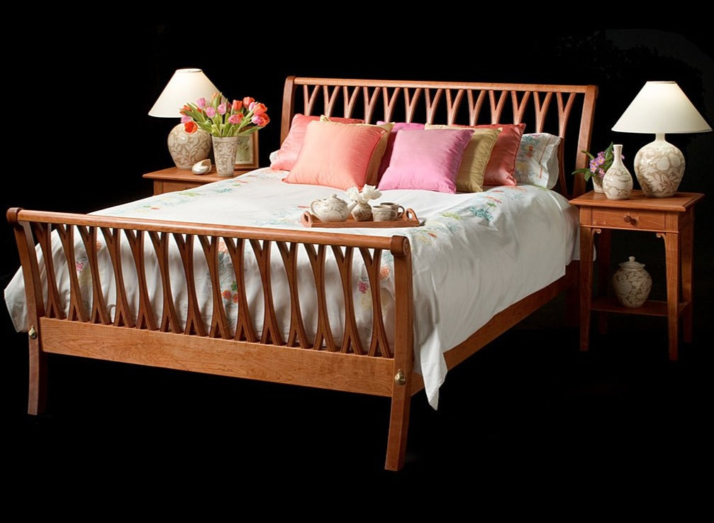 ANNA LIFFEY BED WITH CURL - ShackletonThomas