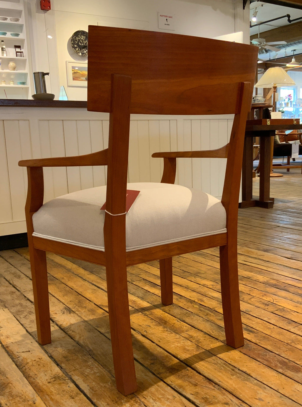 Ricardo Arm Chair in Cherry